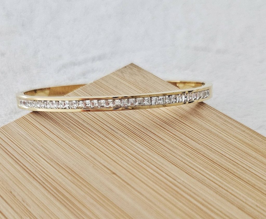 Bracelet jonc ornée de STRASS