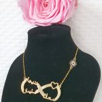 Collier infini avec pendentif personnalisé