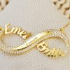 collier infini prénom personnalisé
