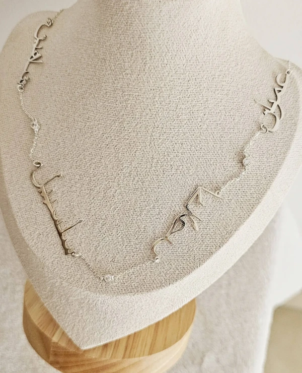 collier personnalisé 4 prénoms