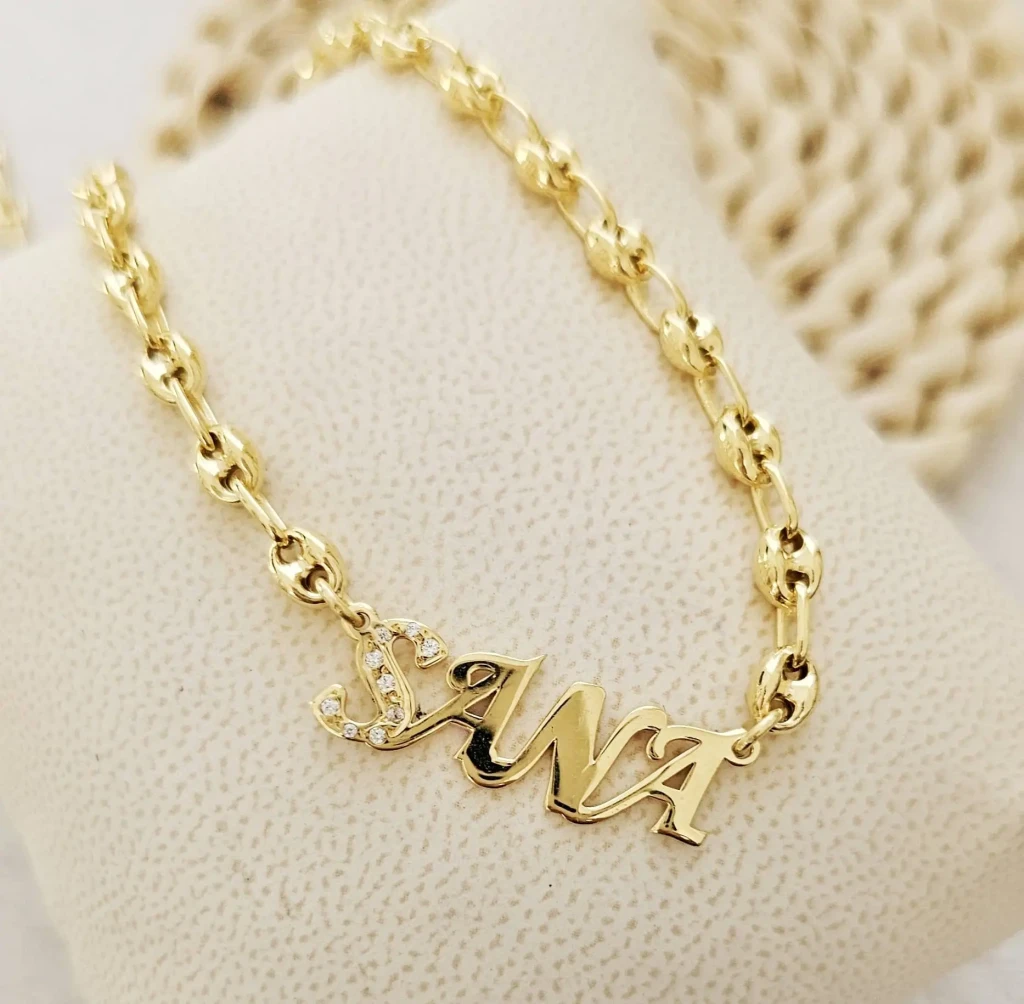 collier prénom personnalisé grain de café