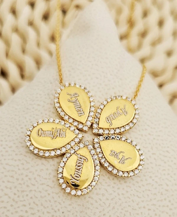 collier prénoms personnalisé 5 prénoms