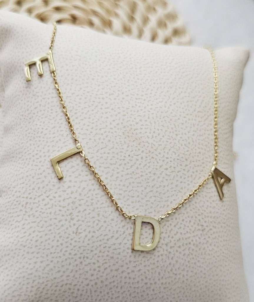 collier prénom personnalisé