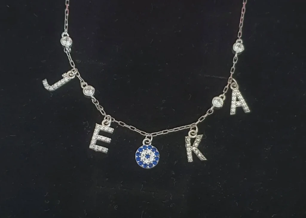 Collier prénom personnalisé