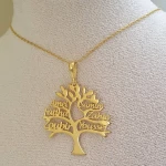 Collier arbre de vie personnalisé prénom famille