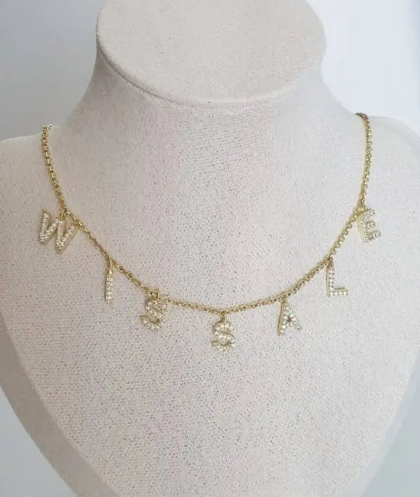 Collier prénom scintillant personnalisé en argent 925 et plaqué or 22 carats, bijou élégant et lumineux