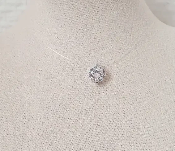 Collier Invisible Solitaire élégant avec diamant central femme fille